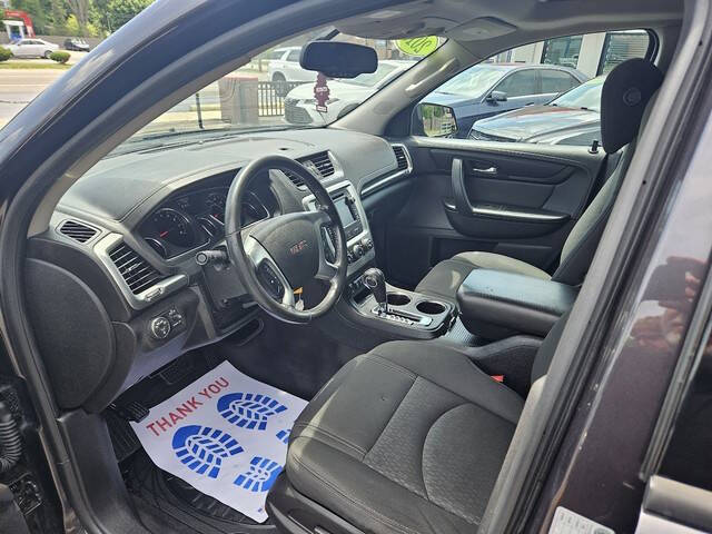 2013 GMC Acadia SLE-2