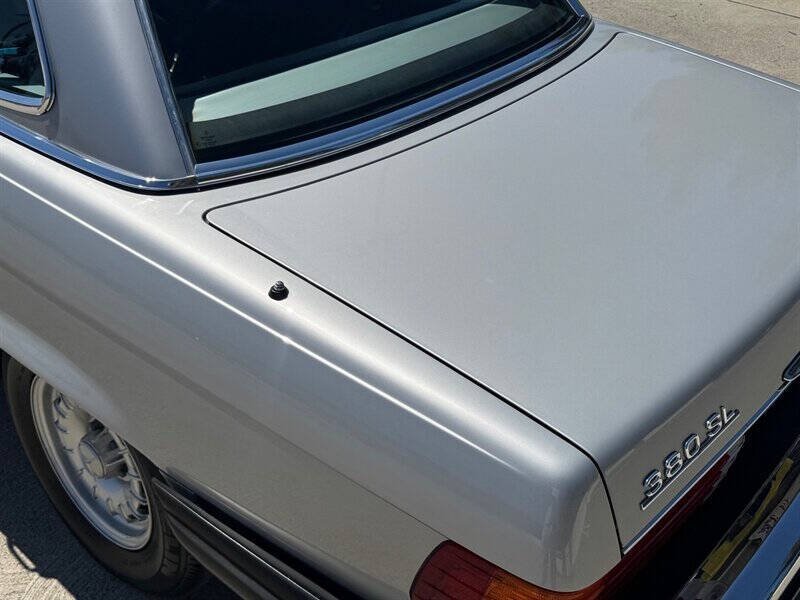 1984 Mercedes-Benz 380-Class 380 SL
