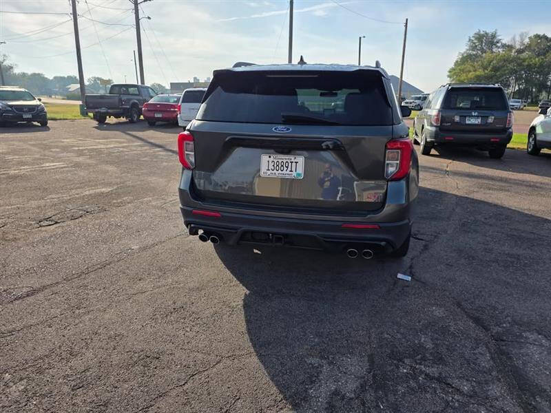 2020 Ford Explorer Sport Trac