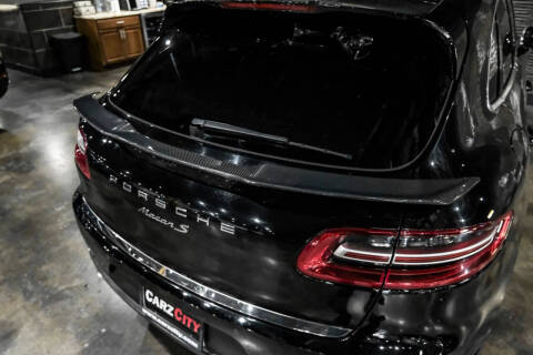 2017 Porsche Macan S