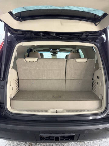 2019 Cadillac Escalade Luxury