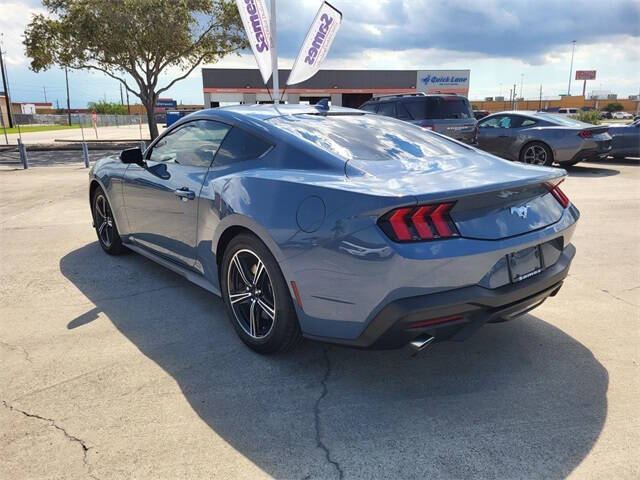 2025 Ford Mustang EcoBoost