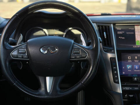 2015 Infiniti Q50 Sport