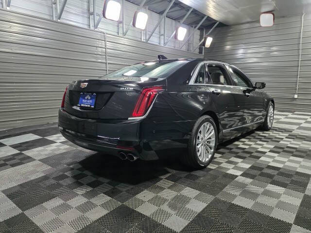 2018 Cadillac CT6 Plug-In Hybrid 2.0T