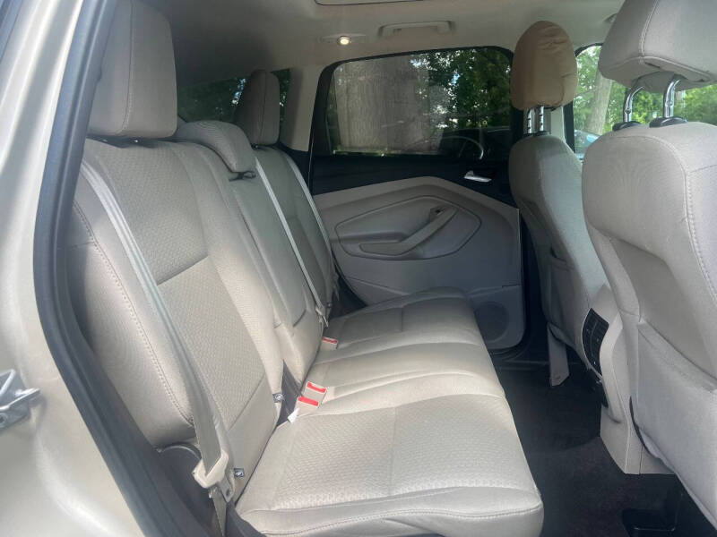 2017 Ford Escape SE