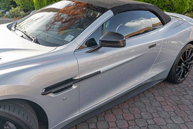 2016 Aston Martin Vanquish