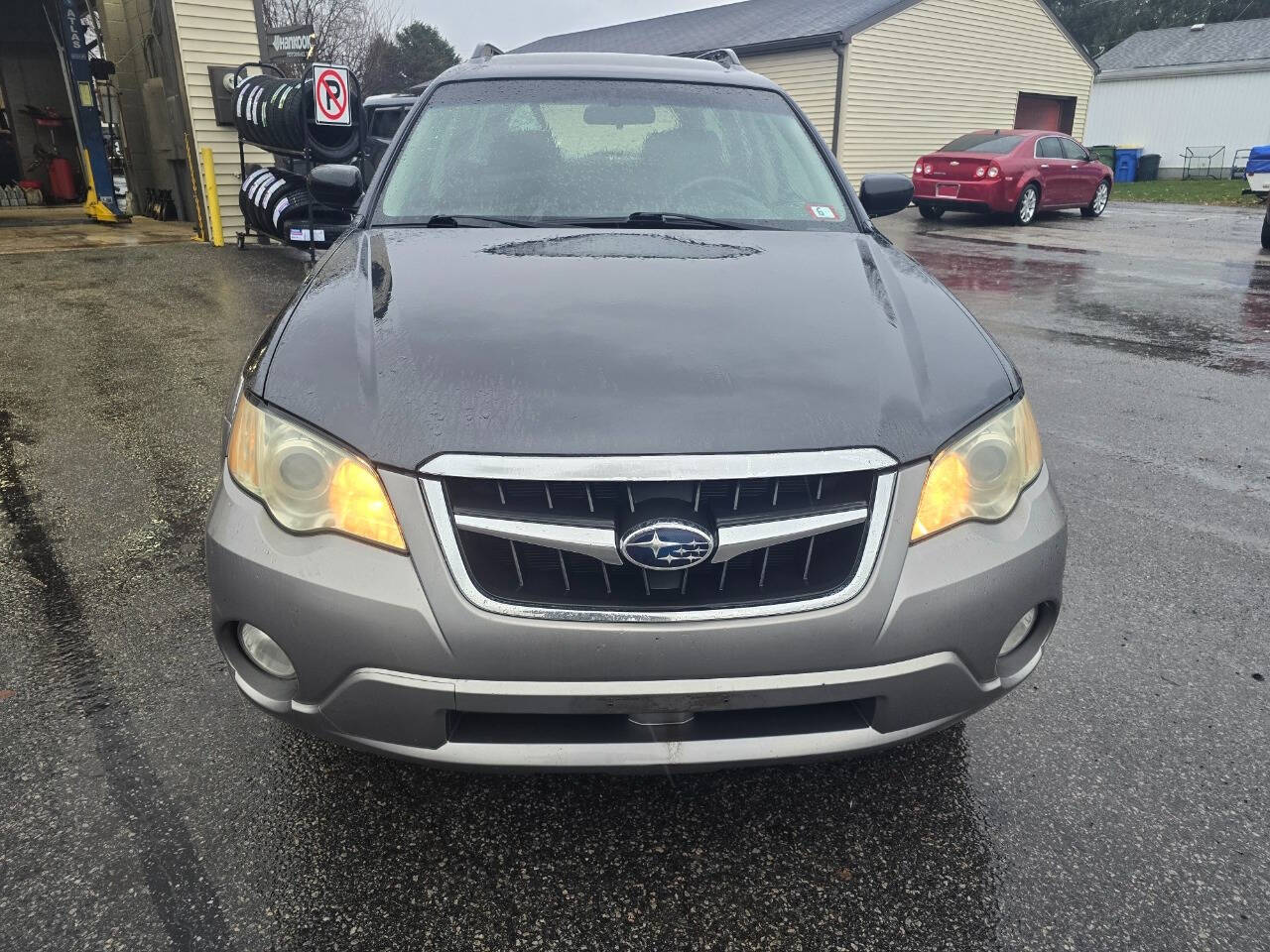 2009 Subaru Outback for sale at QUEENSGATE AUTO SALES in York, PA