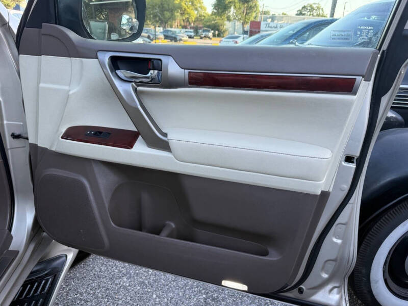 2013 Lexus GX 460