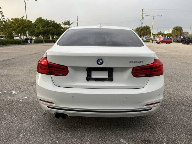2017 BMW 3 Series 330i