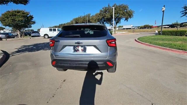 2024 Chevrolet Trax LS