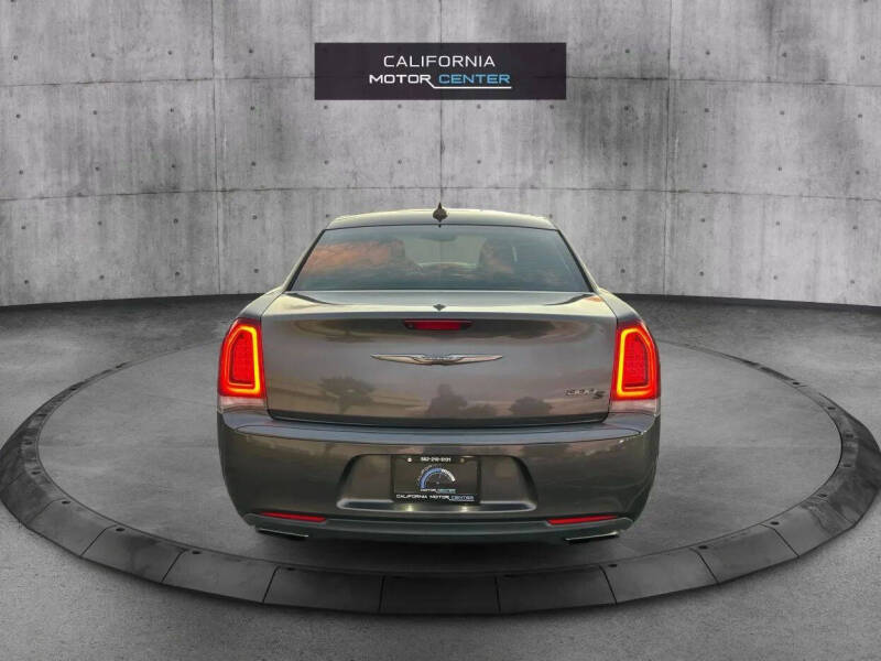 2016 Chrysler 300 S Alloy Edition