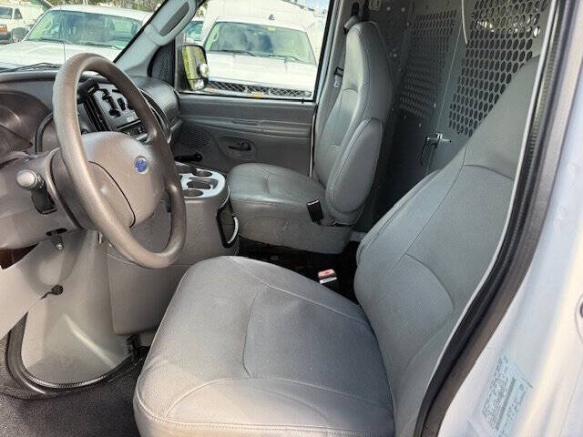 2006 Ford E-Series E-250