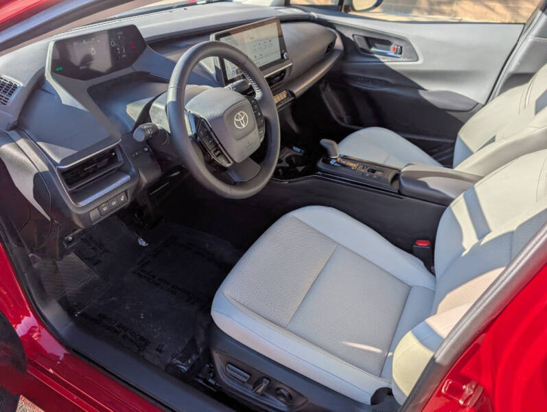 2024 Toyota Prius XLE