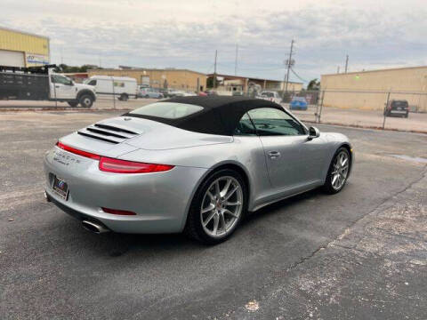 2014 Porsche 911 Carrera 4