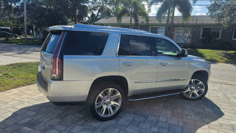 2017 Cadillac Escalade Premium Luxury