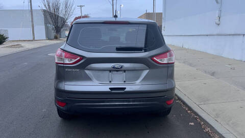 2014 Ford Escape S