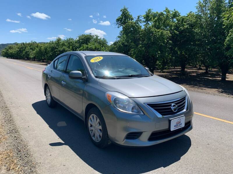 2014 Nissan Versa for sale at M AND S CAR SALES LLC in Independence OR