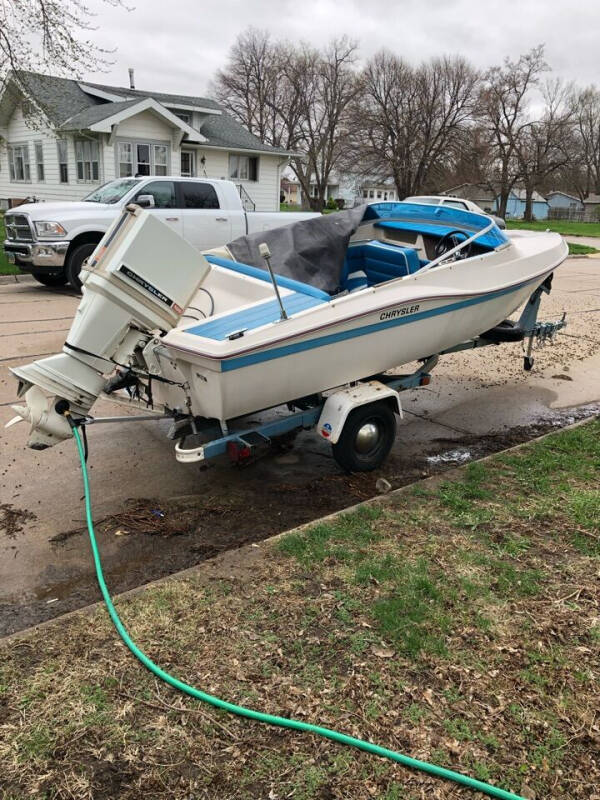 1975 Chrysler Conquer 105