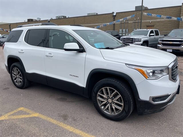 2019 GMC Acadia SLE-2