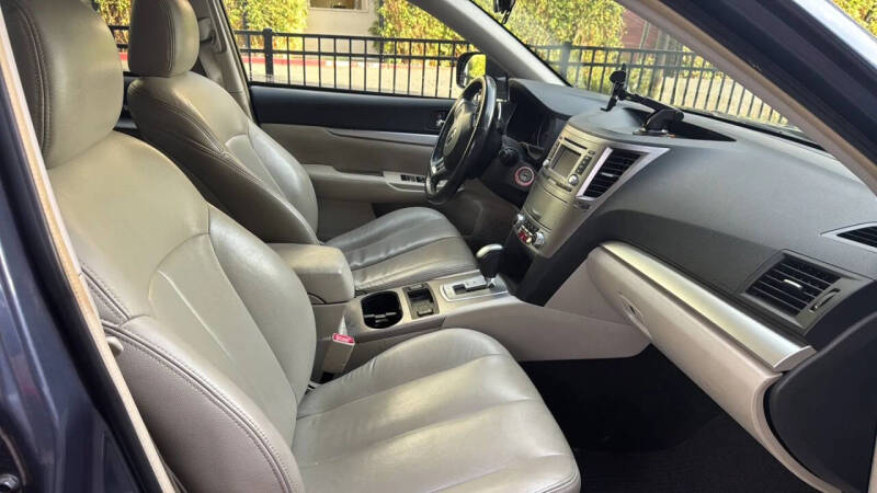 2014 Subaru Outback 2.5i Premium