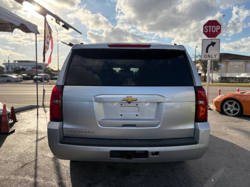 2020 Chevrolet Suburban LT