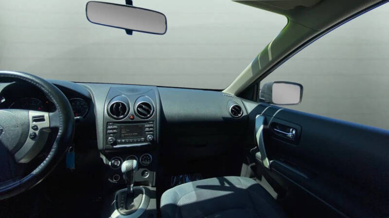 2014 Nissan Rogue Select S