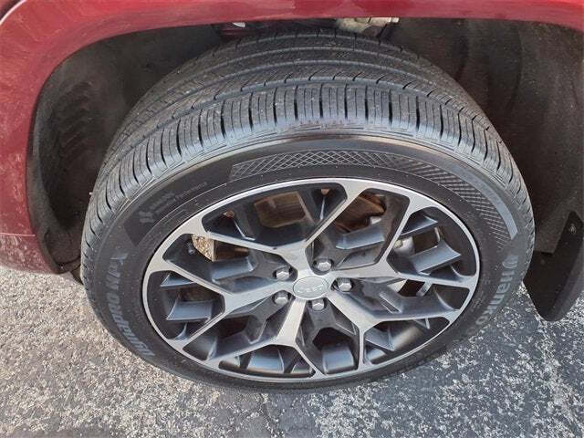 2022 Jeep Grand Cherokee Summit Reserve