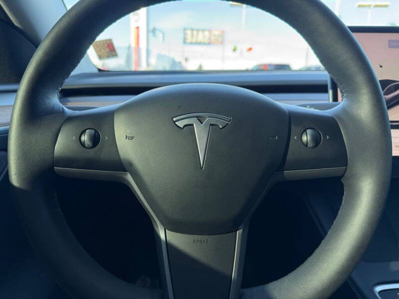 2023 Tesla Model Y Long Range