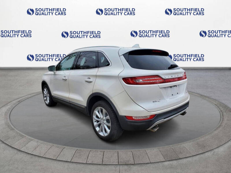 2018 Lincoln MKC for sale at SOUTHFIELD QUALITY CARS in Detroit MI