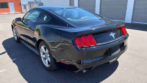 2016 Ford Mustang V6
