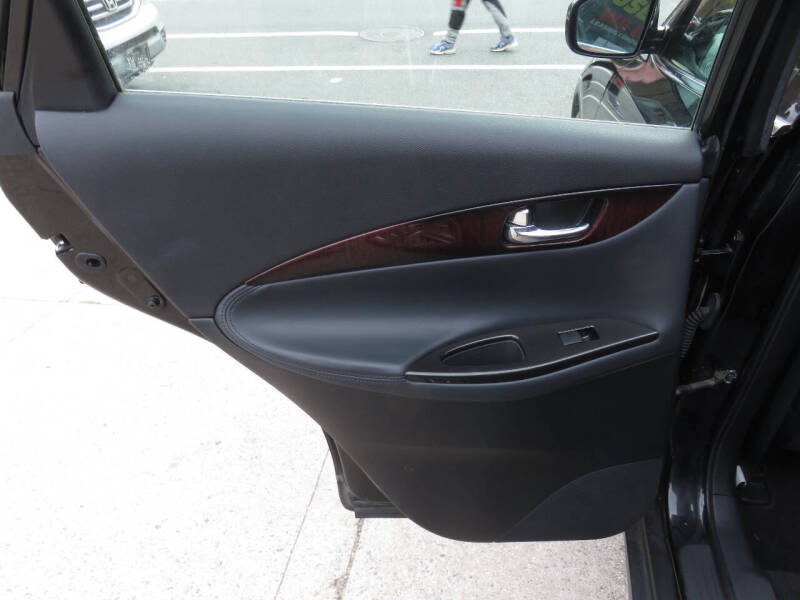 2011 Infiniti EX35 Journey