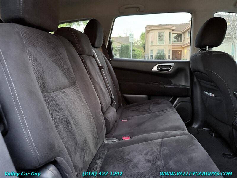 2013 Nissan Pathfinder SV