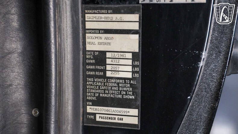 1984 Mercedes-Benz 500-Class