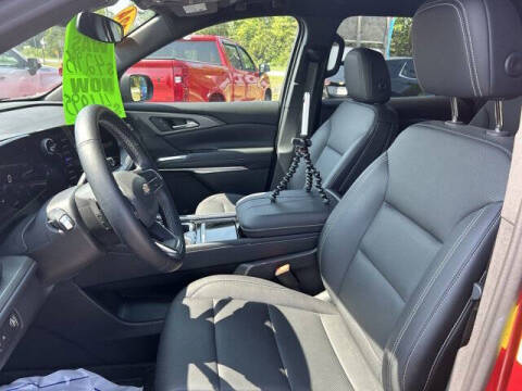 2024 Chevrolet Traverse LT