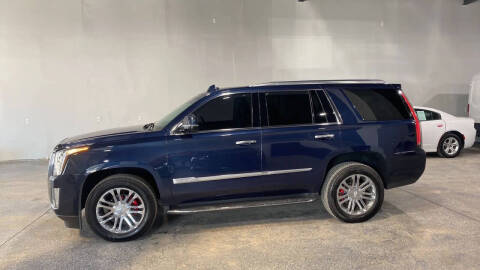 2018 Cadillac Escalade Standard