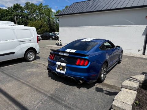 2017 Ford Mustang EcoBoost Premium