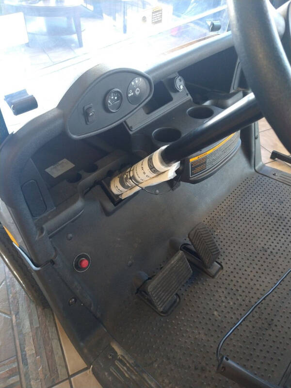 2015 E-Z-GO Electric Golf Cart