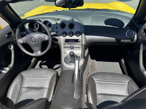 2009 Pontiac Solstice