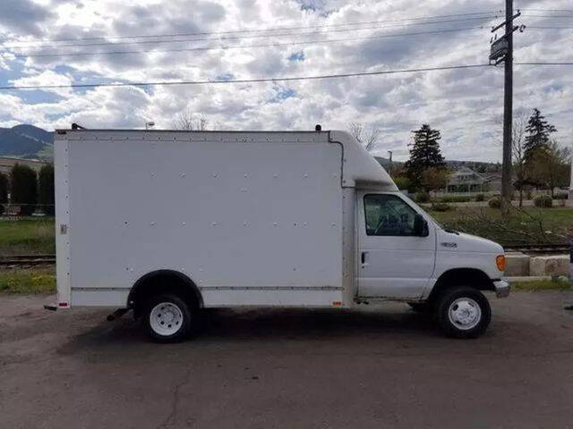 2005 Ford E-Series E-350 SD