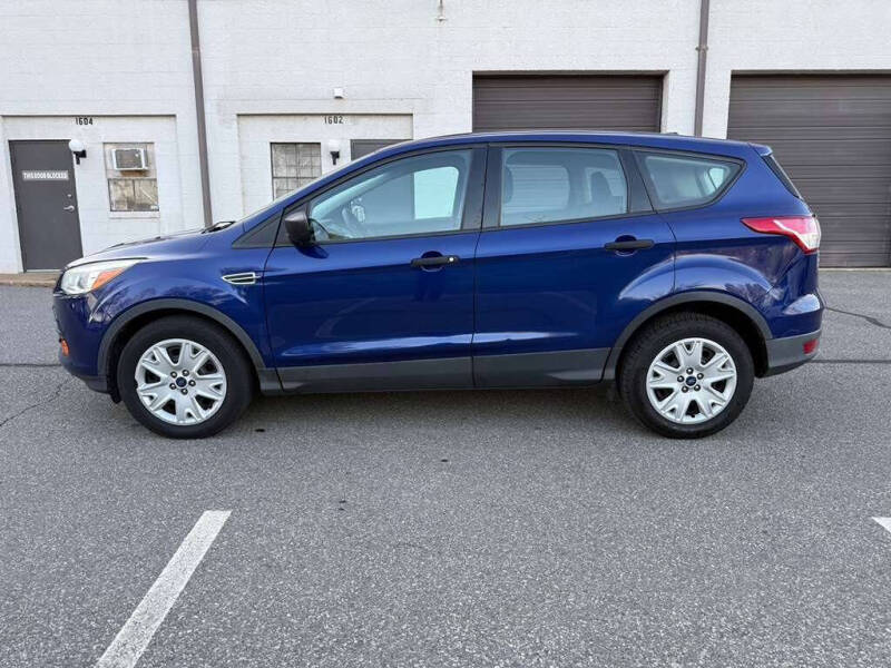 2016 Ford Escape S