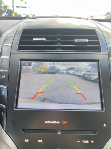 2014 Lincoln MKZ Hybrid