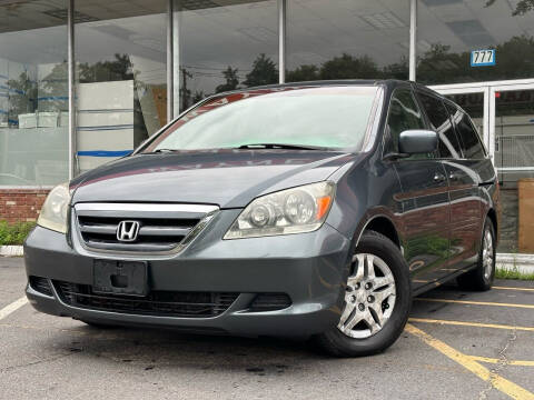2006 Honda Odyssey for sale at MAGIC AUTO SALES in Little Ferry NJ