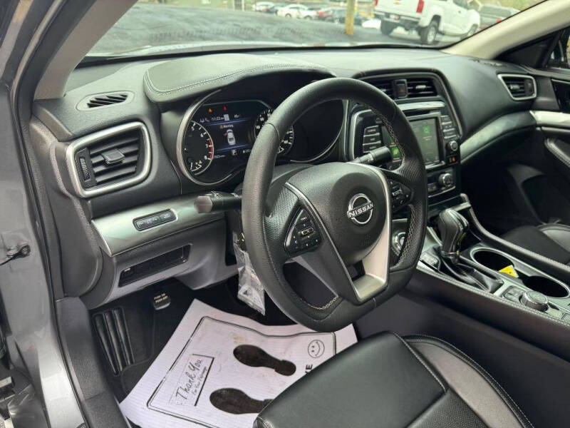 2023 Nissan Maxima 3.5 SV