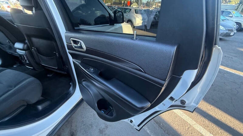 2014 Jeep Grand Cherokee Laredo