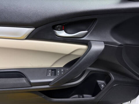2017 Honda Civic LX-P