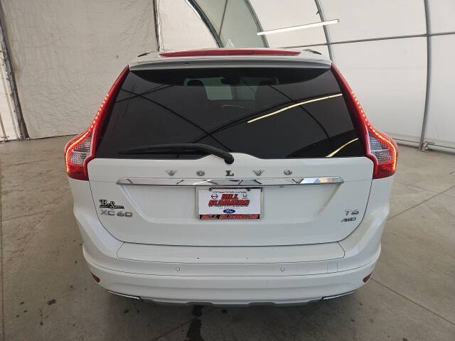 2016 Volvo XC60 T6 Drive-E