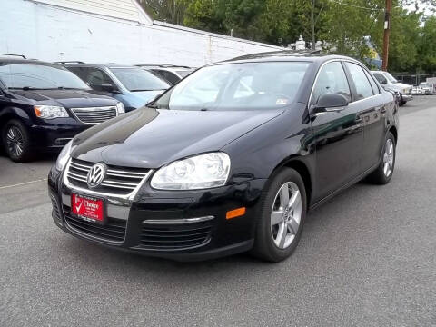 2009 Volkswagen Jetta for sale at 1st Choice Auto Sales in Fairfax VA