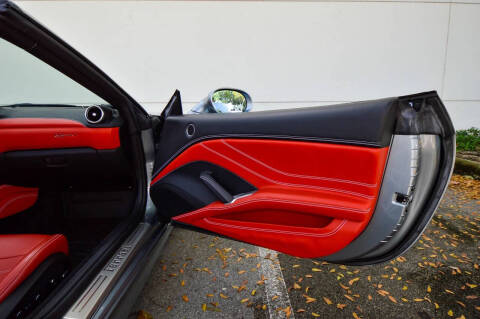 2015 Ferrari California T