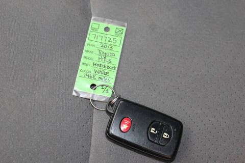 2013 Toyota Prius Two