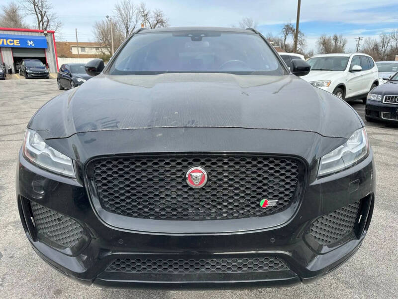 2017 Jaguar F-PACE S